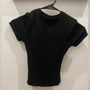 SKIMS SML Black Ribbed Crop Tee